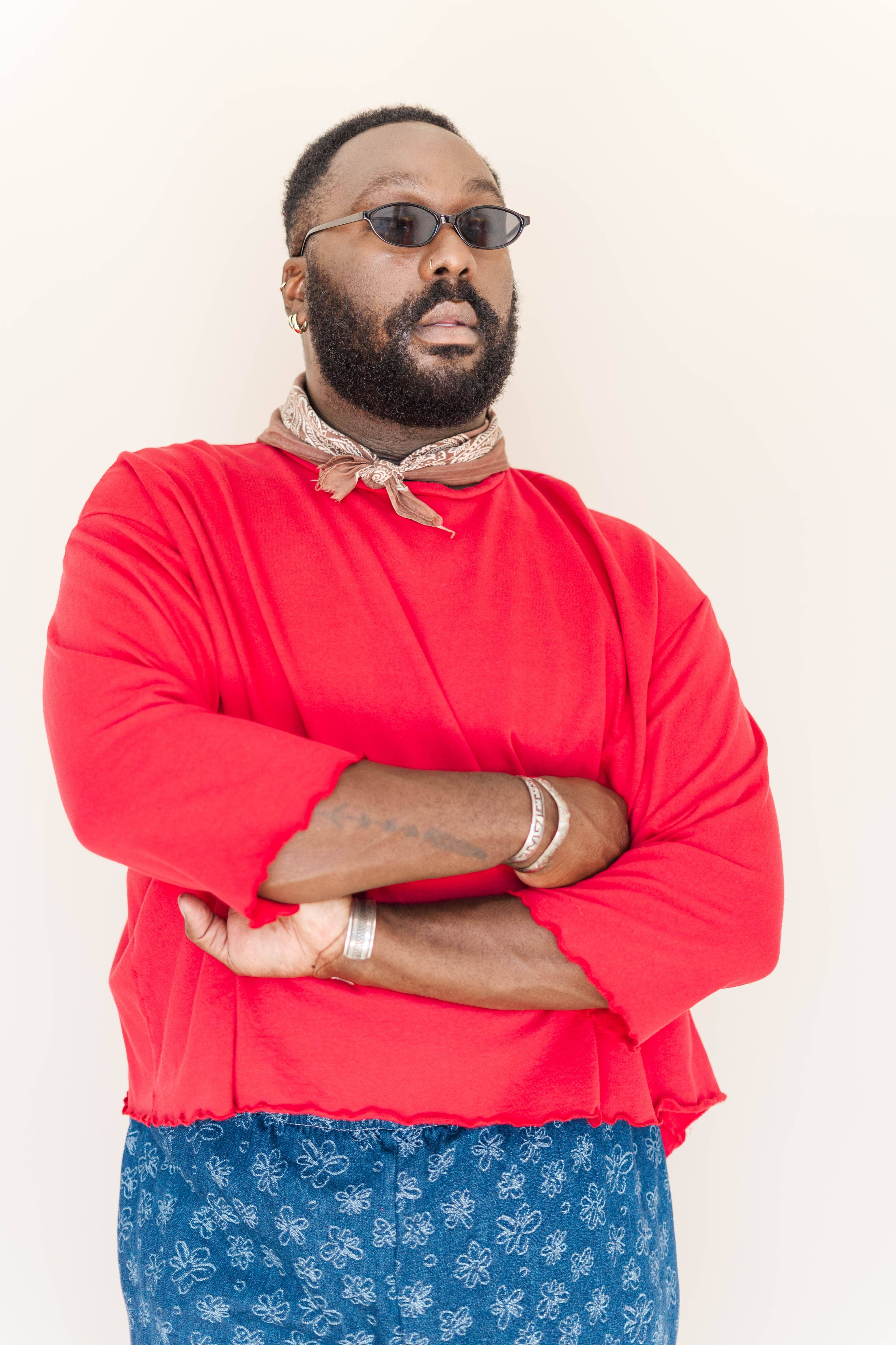 Nettle Studios - Wholesale Sweatshirt - Unisex - Size Inclusive Plus Size Gender Neutral Red Sweatshirt Tee1