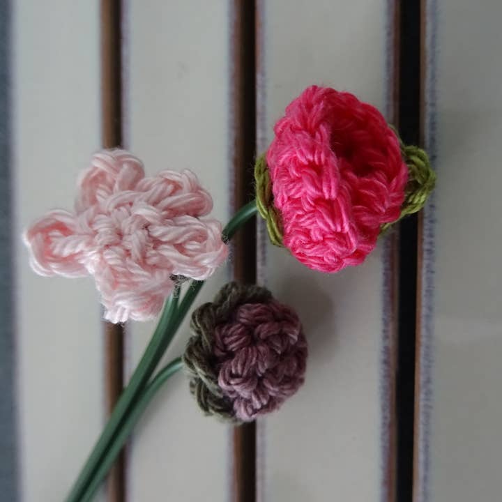 Knuffelsenzo - Wholesale Artificial Flowers - Mini bouquet, 3 flowers1