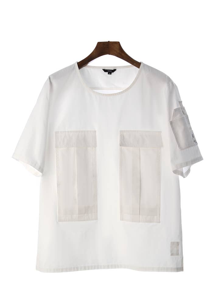 Top de manga curta com bolso cargo por atacado de JUMA