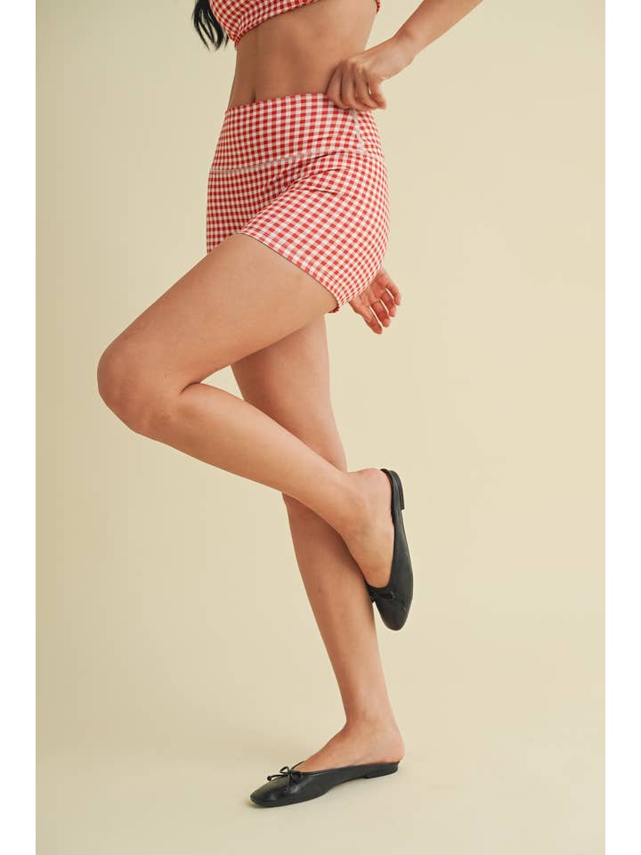 KIMBERLY C - Wholesale Athletic Shorts - Women's - Gingham Print Mid-Rise Mini Shorts47