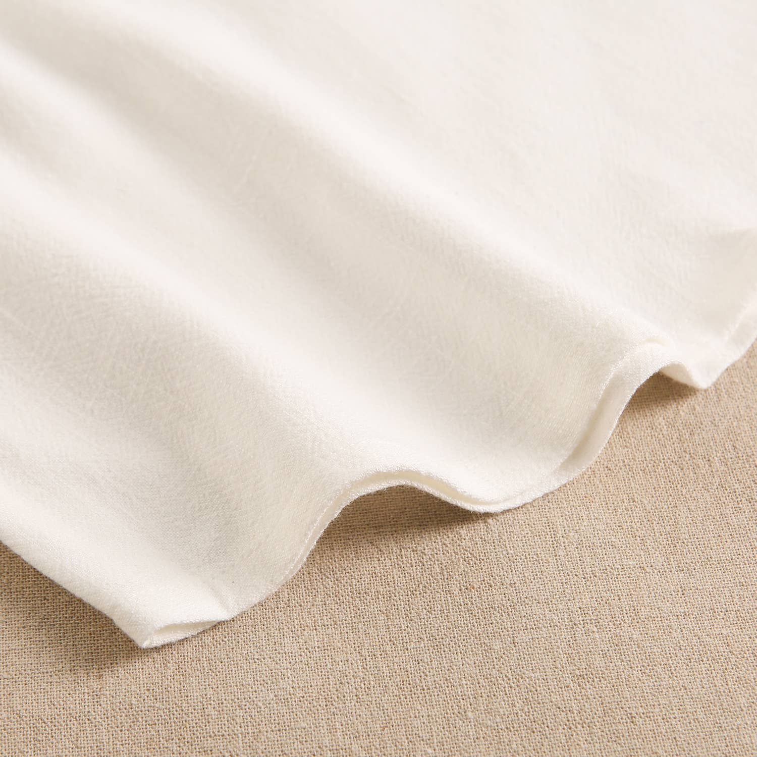 Blank Camicia bianca da bambino a manica lunga con colletto alla coreana in vendita all'ingrosso su Faire4