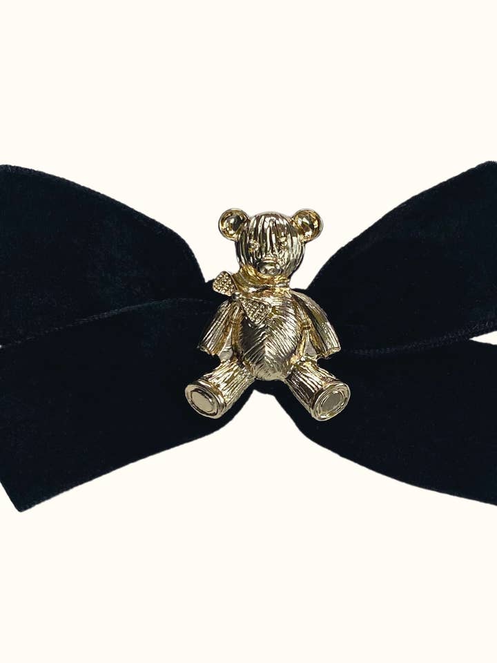 Anastasia Teddybeer Fluwelen Strik Haarclip voor wholesale door Innocent Ivy