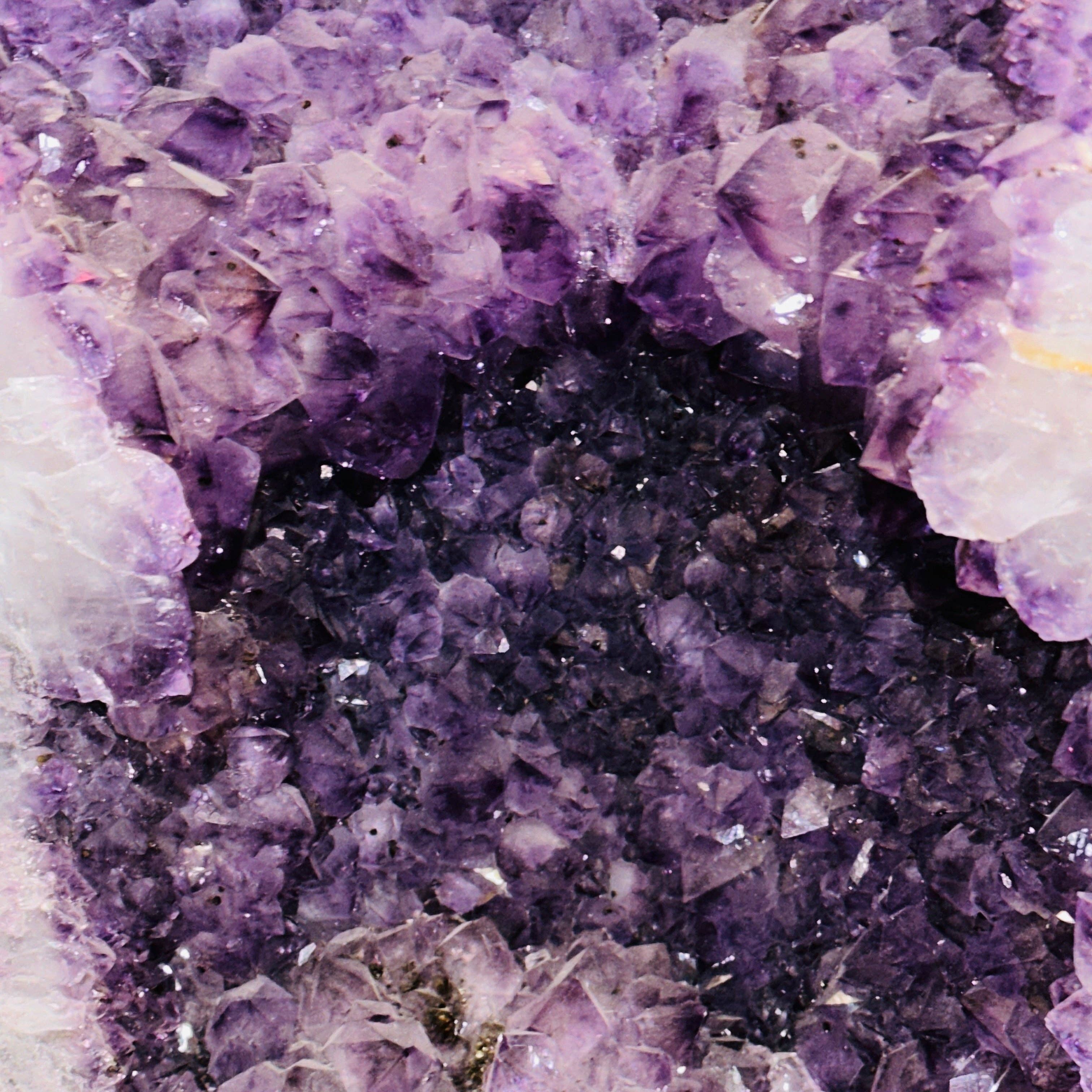 Rock Paradise - Wholesale Spiritual Stone/Crystal - Amethyst Crystal Cathedral #93