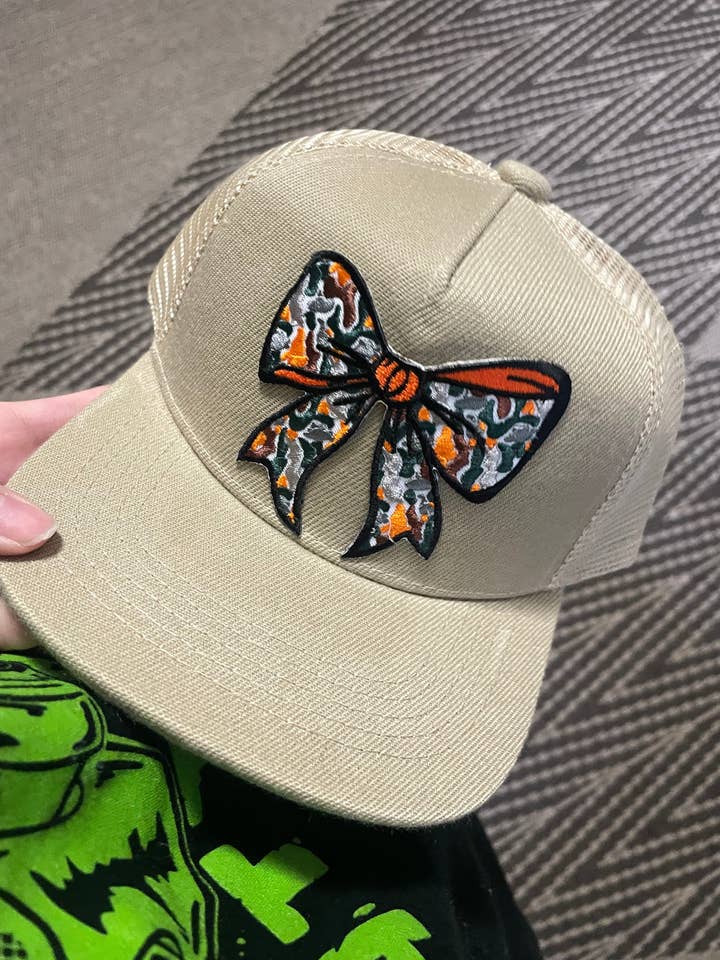 Cappello Ricamato con Fiocco Camo per la vendita all'ingrosso da parte di Brimstone