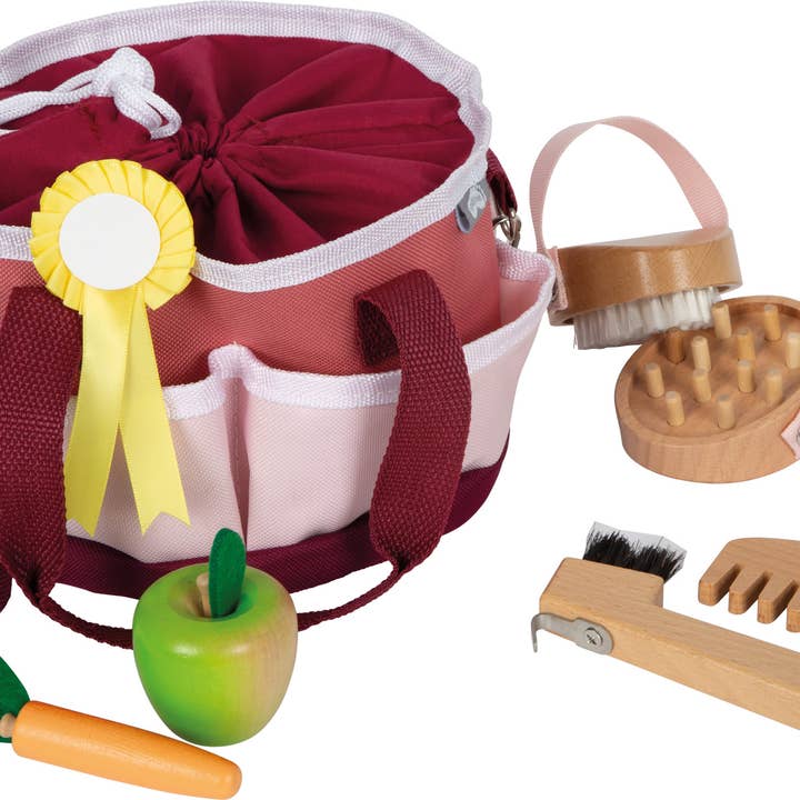 small foot - Wholesale Wood Toy - Kids - Horse care set with red bag | Role play toy | Wood1