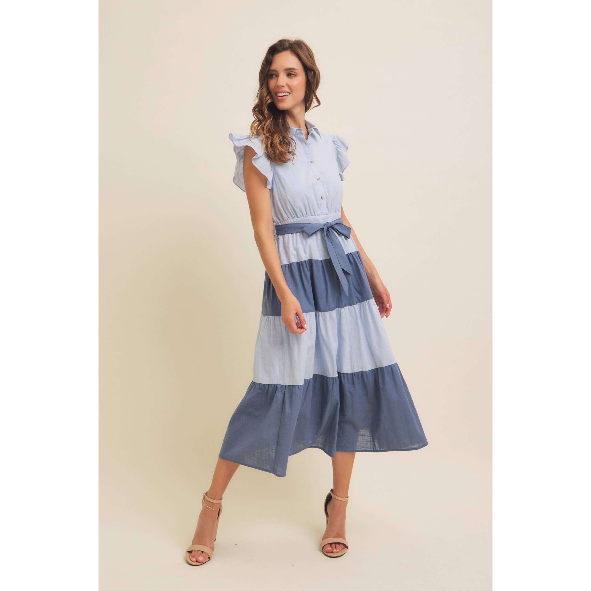 in february - Vente Robe – femme - ROBE MIDI EN COTON À BLOCS DE COULEUR AVEC VOLANTS ET CEINTURE À LA TAILLE11