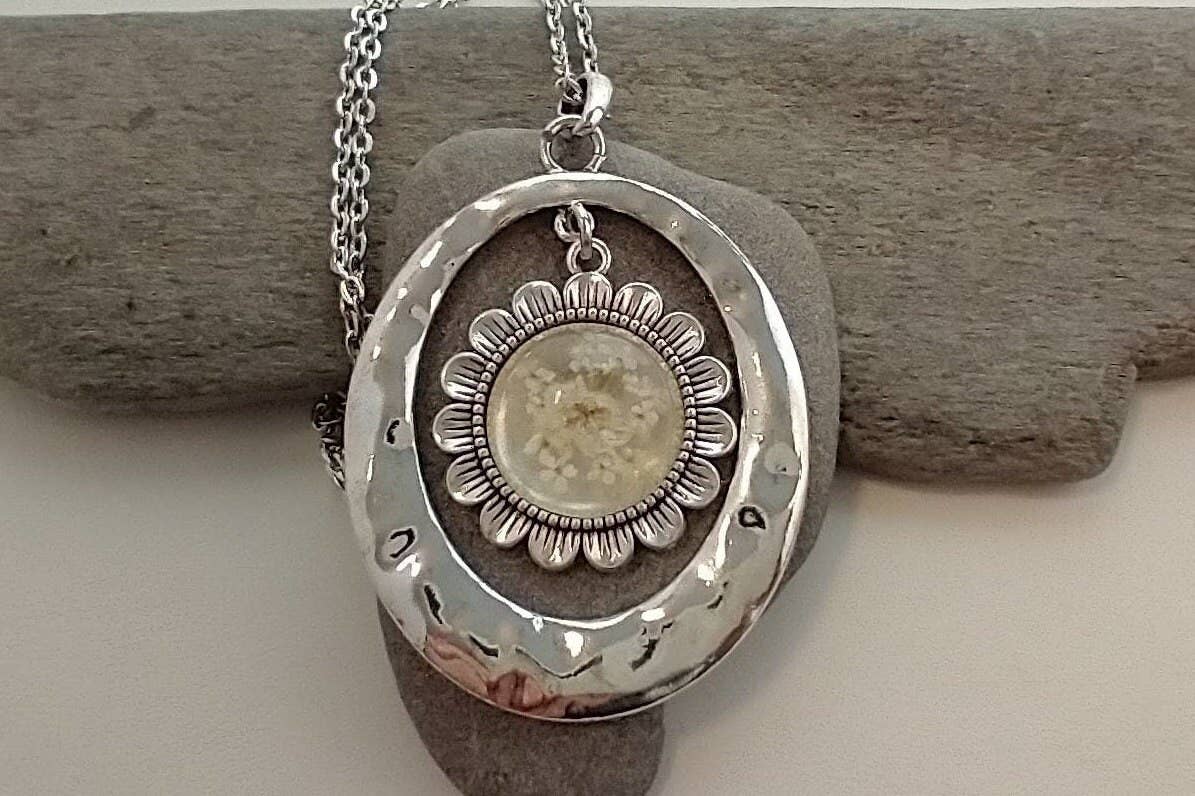 Piccadilly Pendants - Wholesale Pendant/Charm Necklace - Pressed Flower Statement Necklace, 6 Colors6