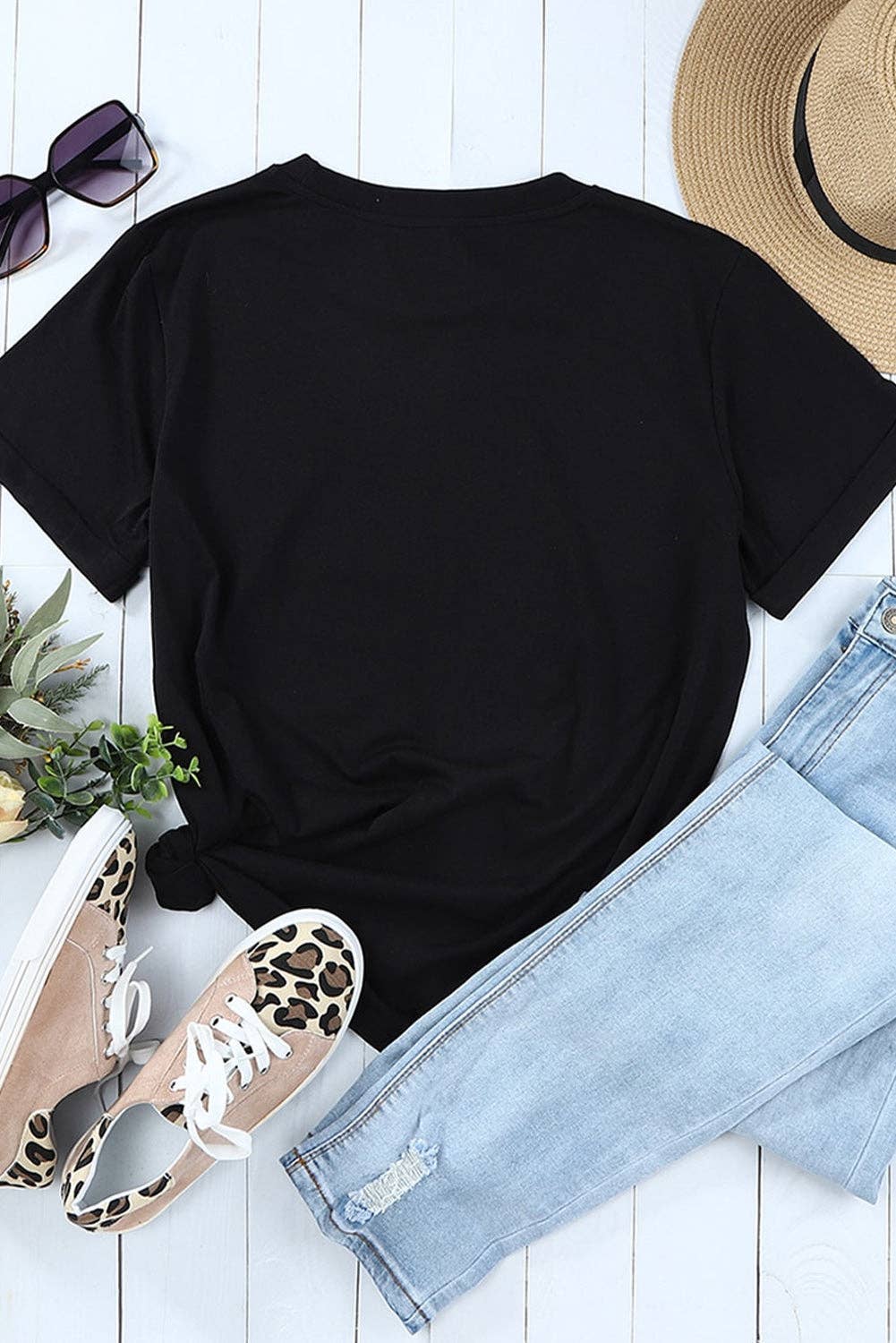 Noir T-shirt graphique noir avec drapeau de l'Amérique de l'Ouest en vente sur Faire4