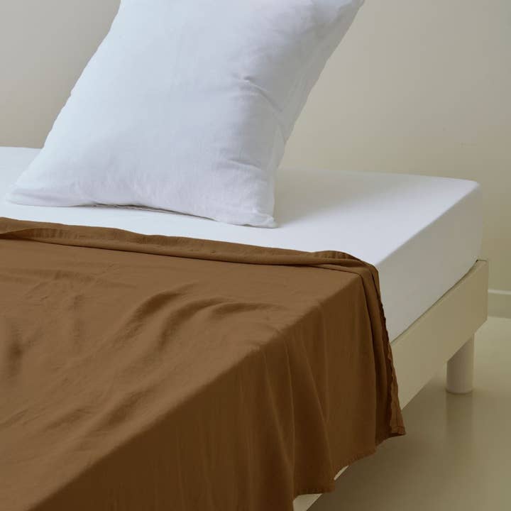 Flat sheet Moka linen lyocell for wholesale by Sylvie Thiriez