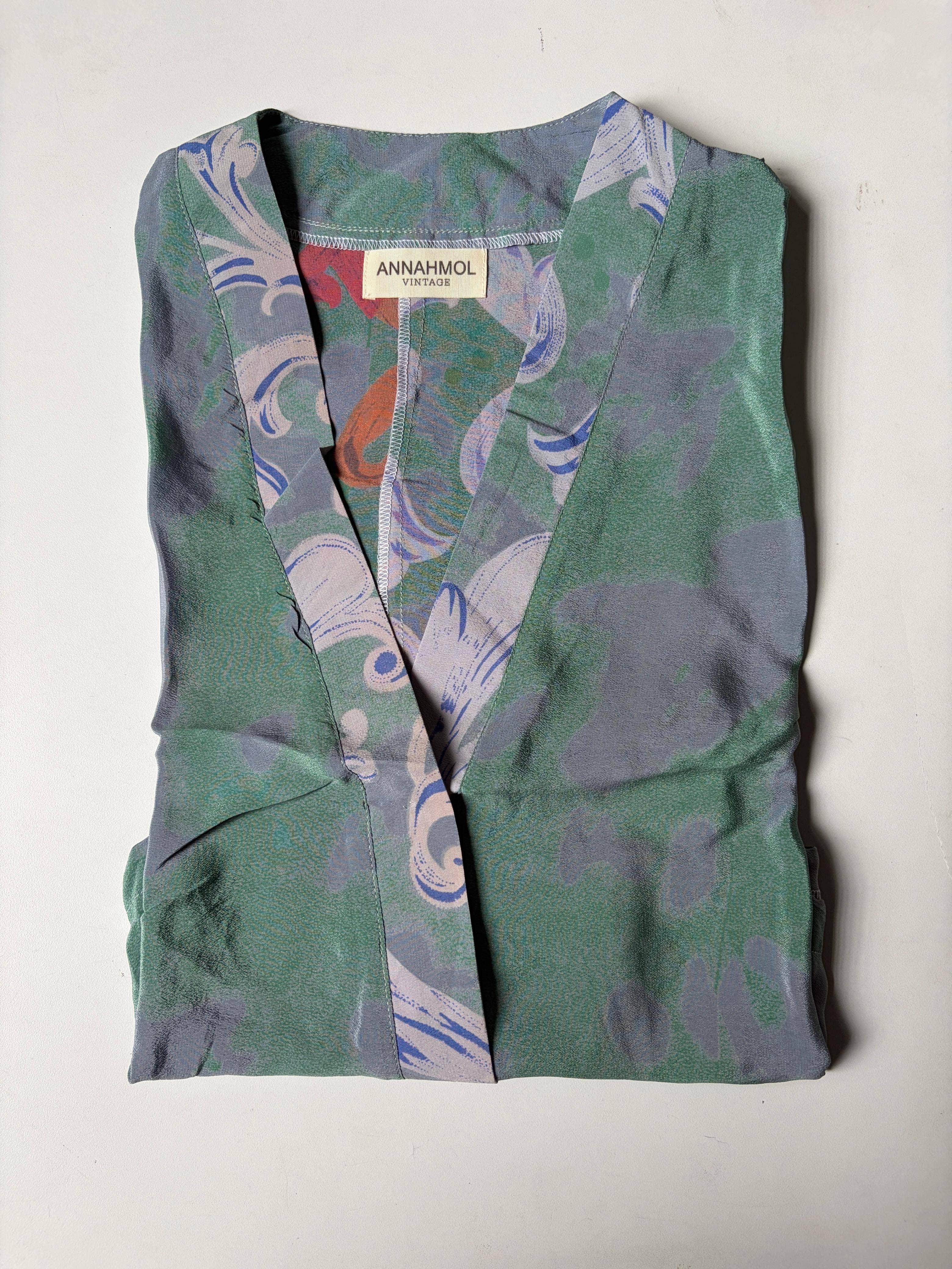 Annahmol - Wholesale Blouse - Women's - Vintage Silk Kimono Top: Free Size: BEST SELLER : OOAK18