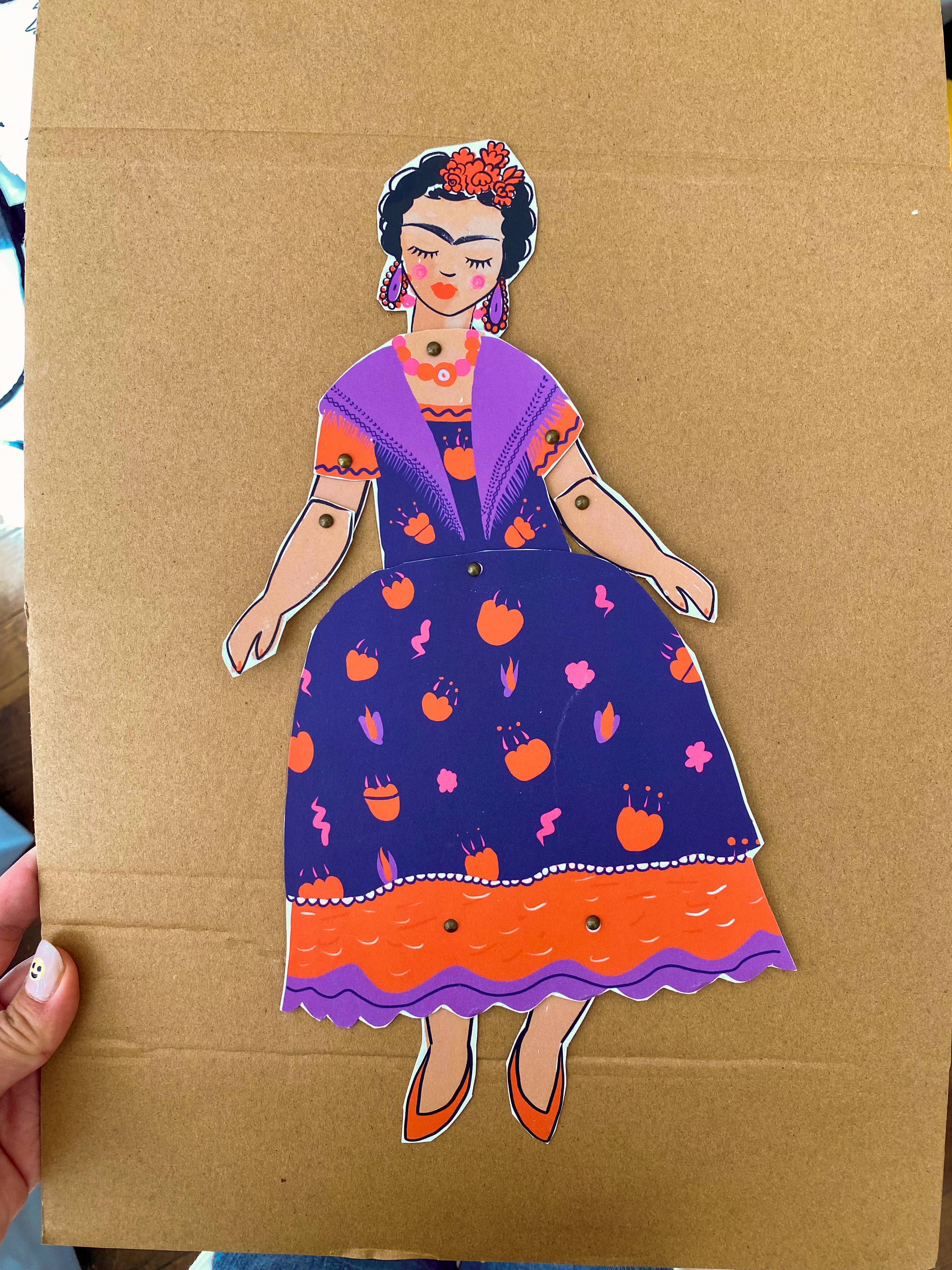 Tambour Battant - Wholesale Build-a-Toy - Kids - Frida articulated paper figurine kit1