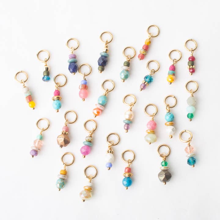 Charm perlé pour la vente par Bel Kai