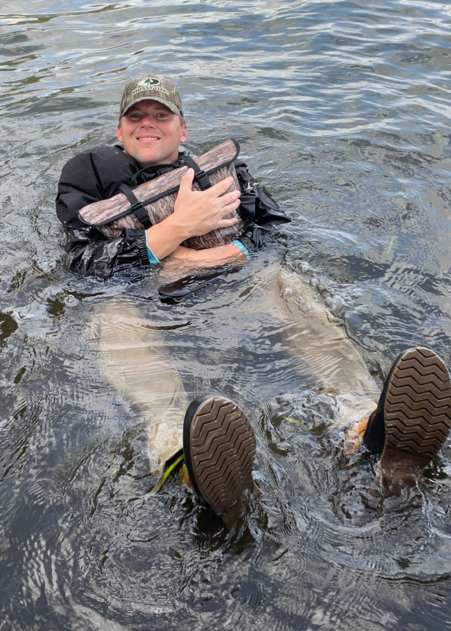 Mossy Oak Shadow Grass Habitat Mossy Oak - Självtätande, Vattentät, Flytande, Luktfri Dagsryggsäck för wholesale på Faire7