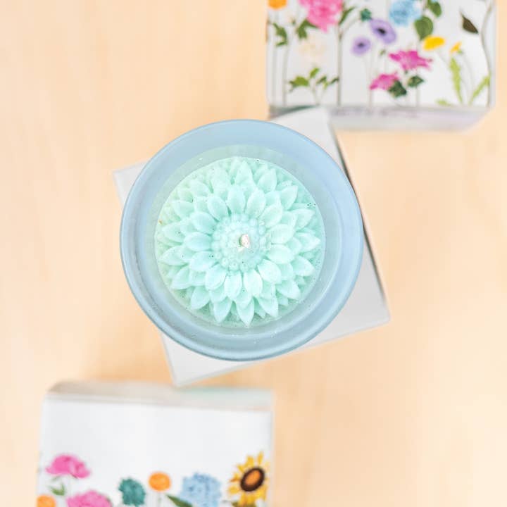 Multifaceted™ Artisan Candles - Wholesale Novelty Candle - Dahlia Flower Candle, Eco -Friendly Candle - multiple sizes2