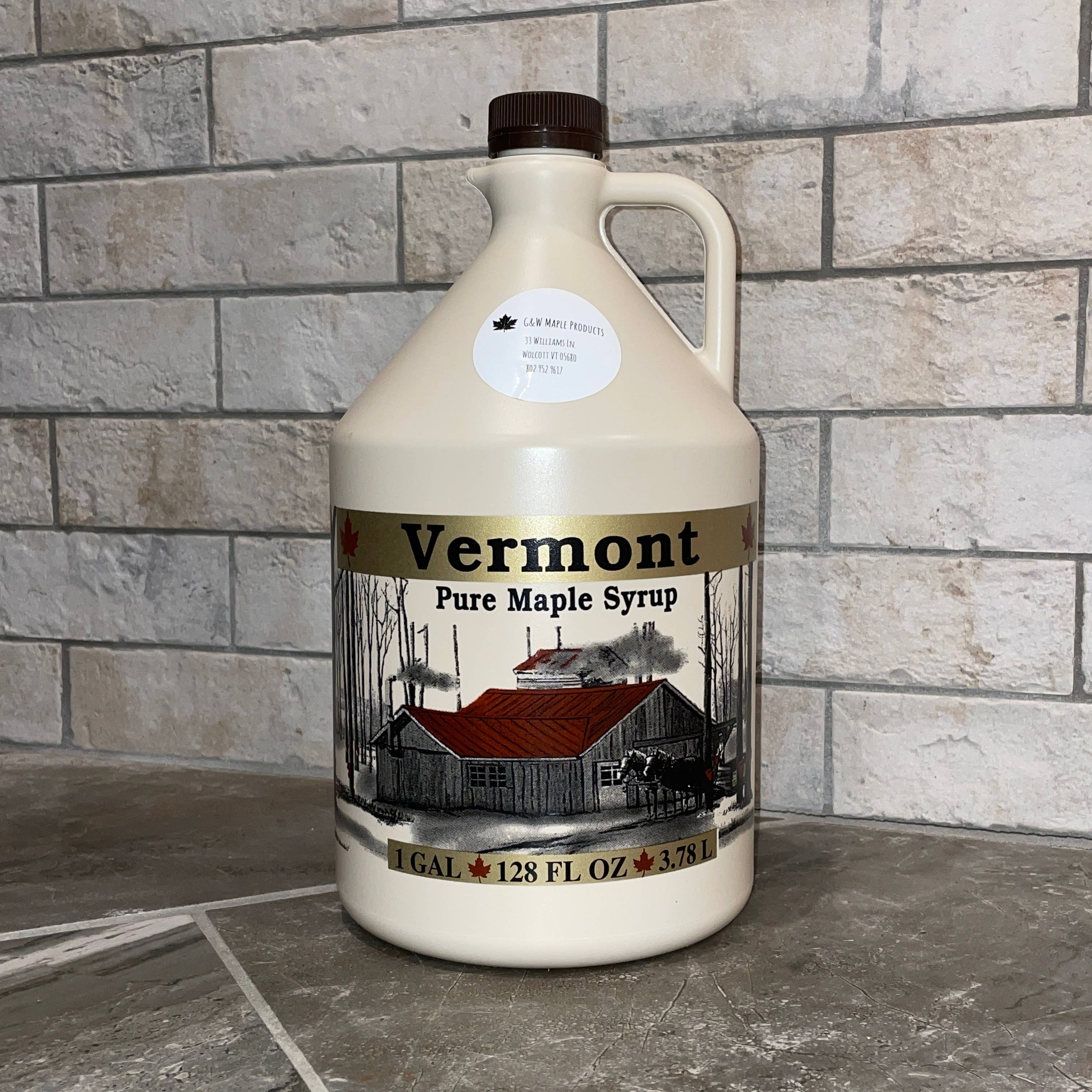 G&W Maple Products – wholesale Lönnsirap – Lönnsirap | Plastkanna | 1 Gallon1