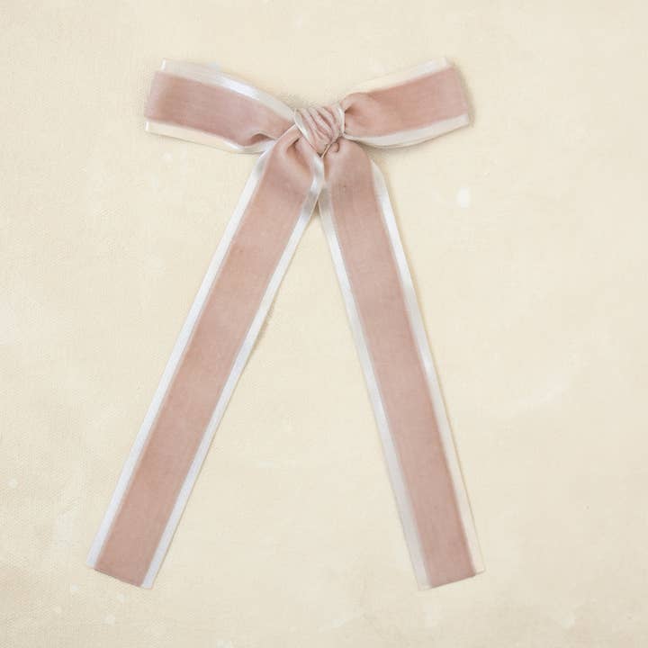 Domingo Sobredimensionado // Amoura para venta al por mayor de Acre