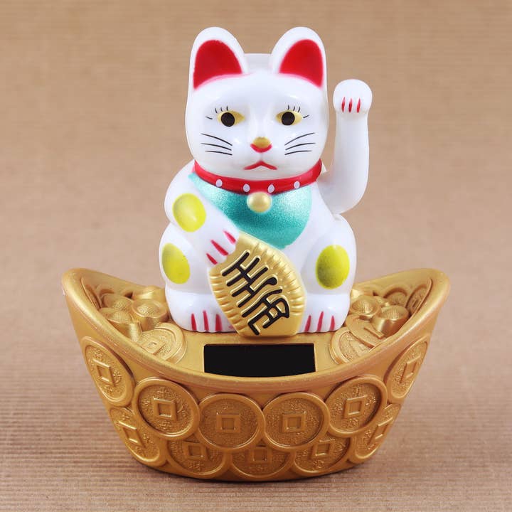 Tribal Trade GmbH - Wholesale Decorative Figurine - Lucky cat Maneki-neko wave cat solar oval 10cm white5