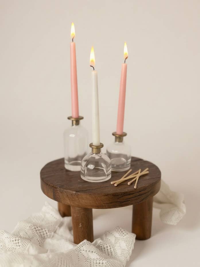 Medium smal konisk ljushållare i glas för wholesale av Made Market Co.