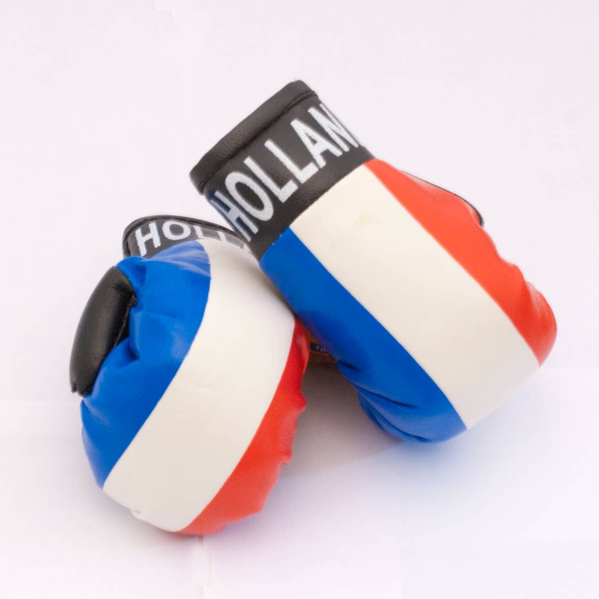 Flag Matrix Inc - Wholesale Sporting Accessories - International Boxing Gloves6
