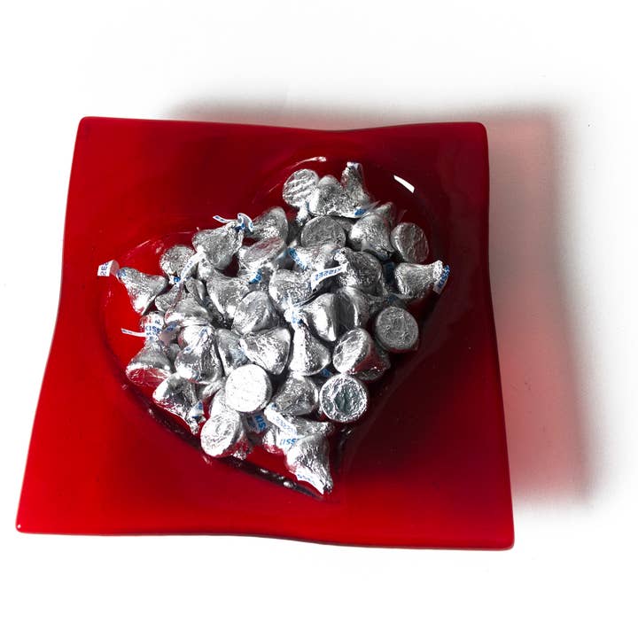 Foster's Beauties - Wholesale Serve Bowl - Transparent Red Fused Glass Heart Serving Dish1