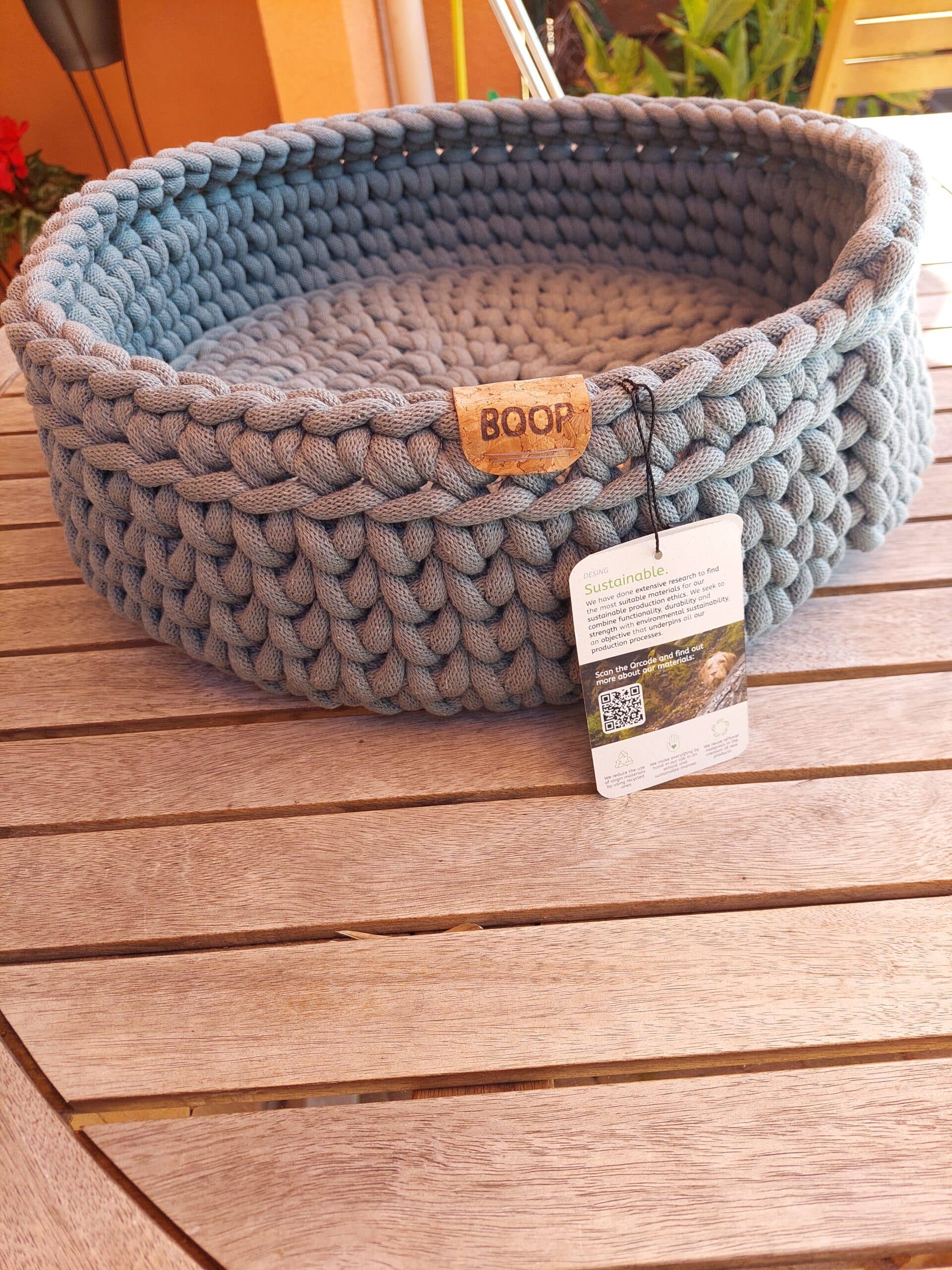PET GREENS - Wholesale Pet Bed - Cat/Dog - HANDWOVEN cat BASKET in recycled cotton3