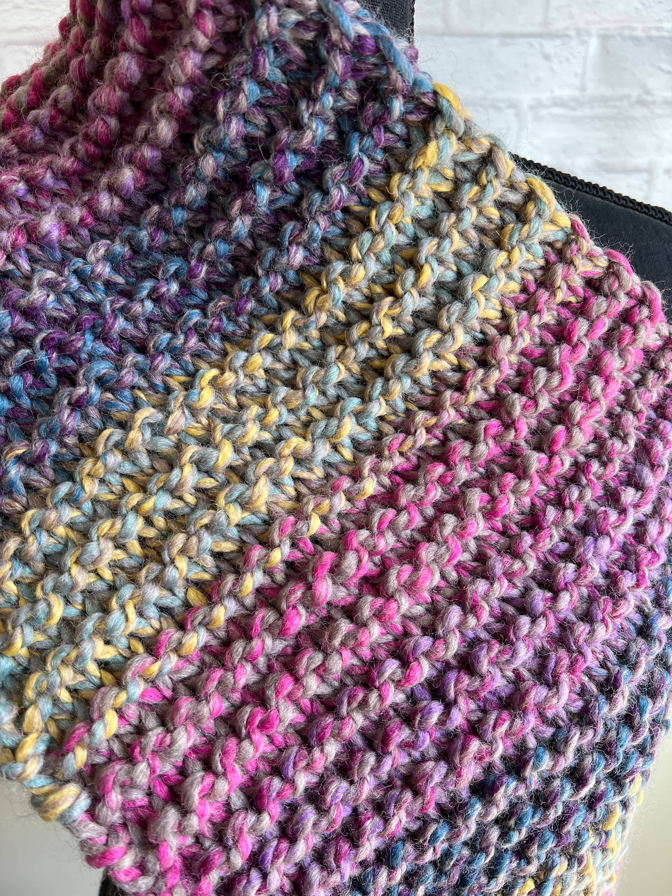 Willow And The Wolf Co - Wholesale Scarf - Women's - Multicolor Oversized Chunky Knit Women's Cowl Scarf4