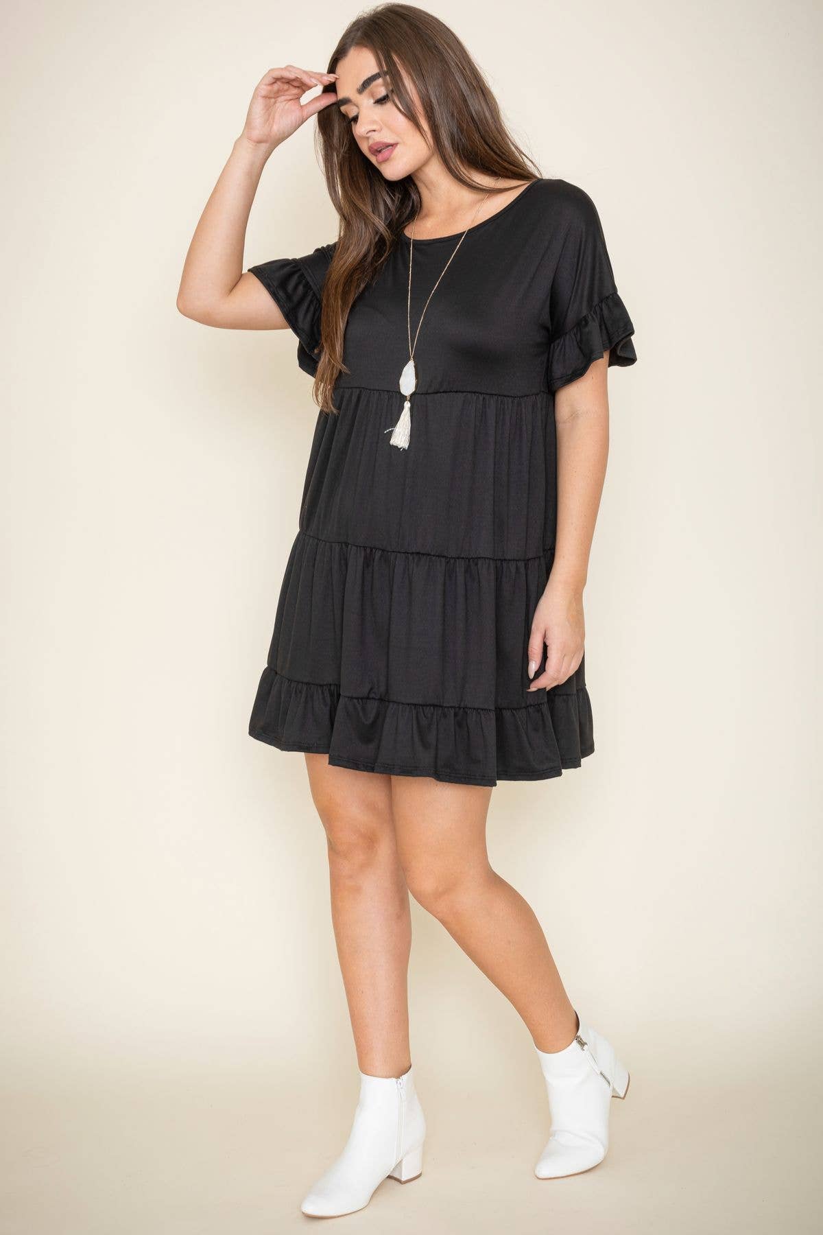 EG fashion - Vendita all'ingrosso Vestito - Donna - Abito longuette a tre strati con volant tinta unita4