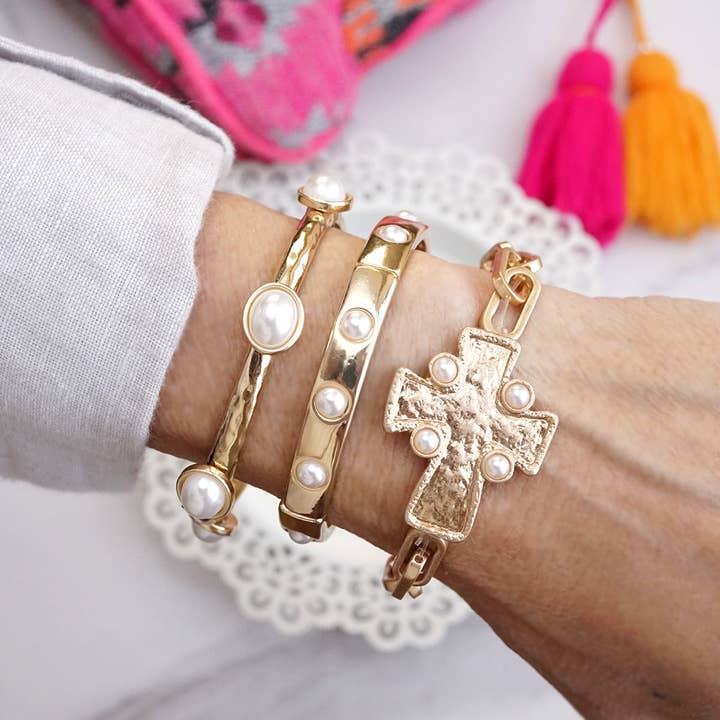 PennyLine inc - Wholesale Charm/Dangle Bracelet - Sacred Shape – Sideways Hammered Cross Stretch Chain Bracelet5