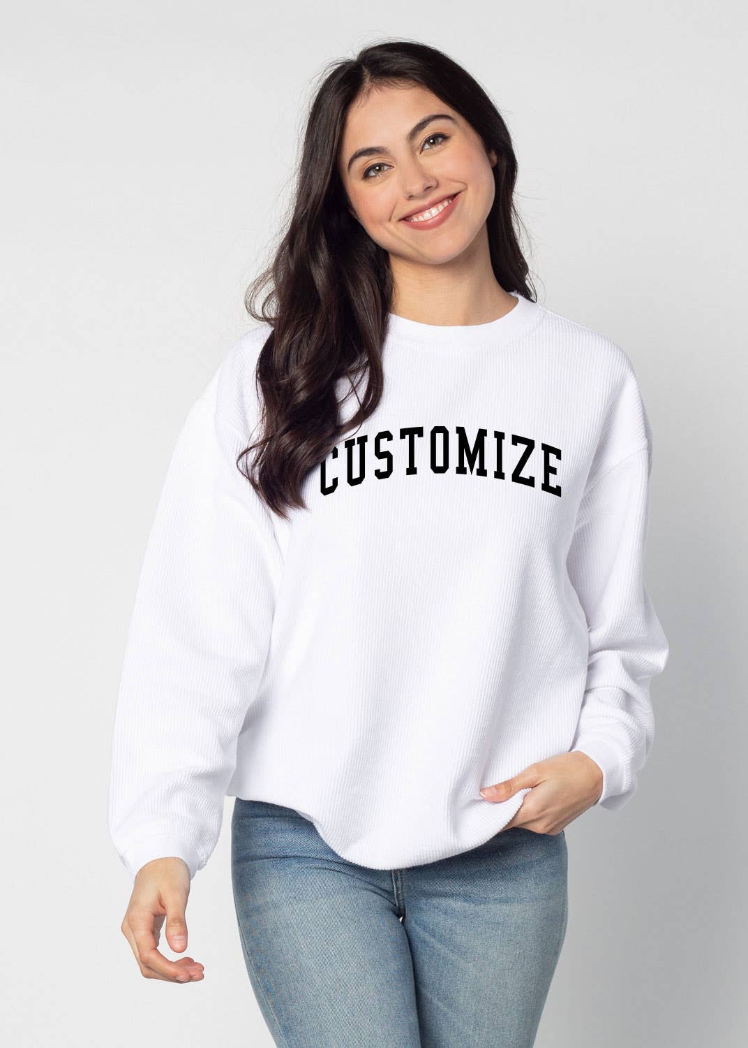 chicka-d – Großhandel Sweatshirt mit Grafikdruck – Damen – Die originale Custom Graphic Corded Crew, Collegiate Arc2