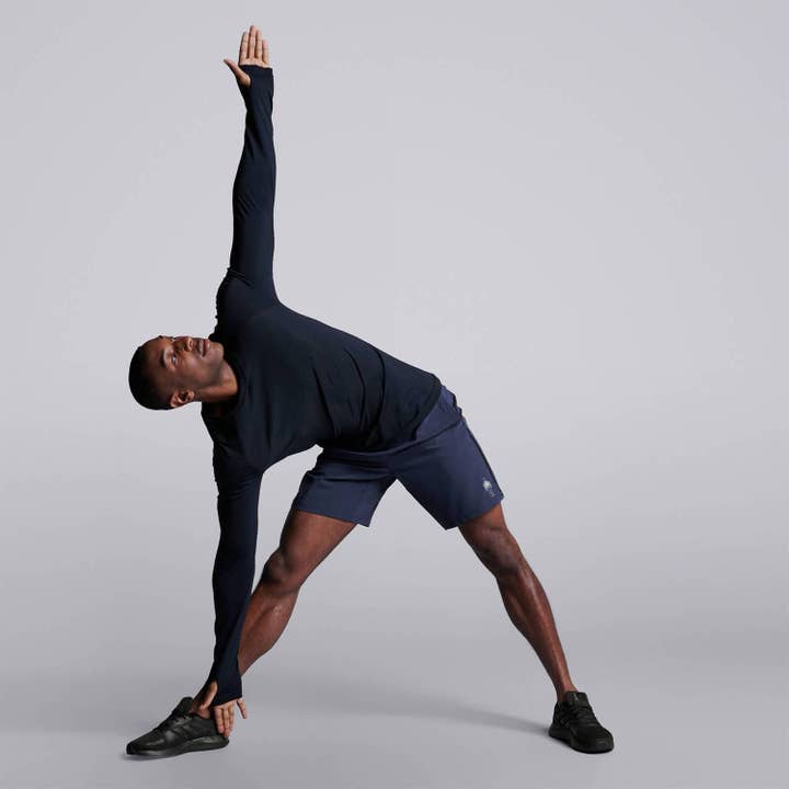 Man Cross X Sömlös Långärmad topp - Navy för wholesale av HPE Activewear