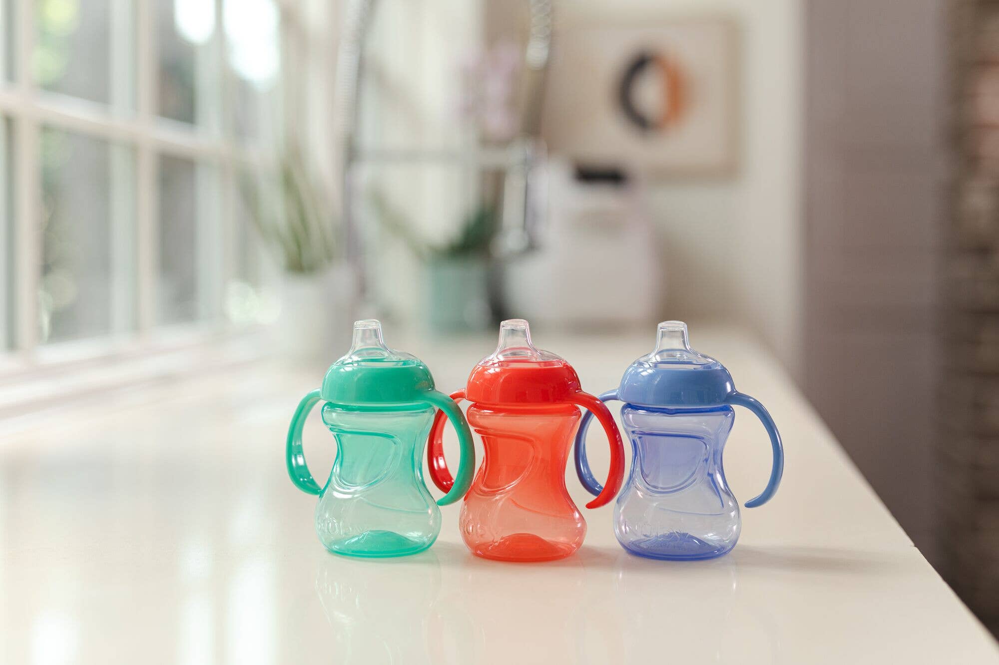 Nuby - Wholesale Drinking Glass/Cup - Nuby 3 Pack 6oz Mini No Spill Easy Grip Trainer Cups10