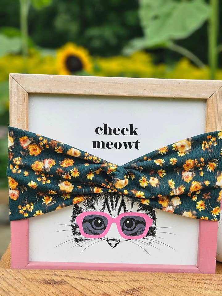 Mixed Lot of 20 headbands (In season prints and colors) for wholesale by 3 Spoiled Sisters