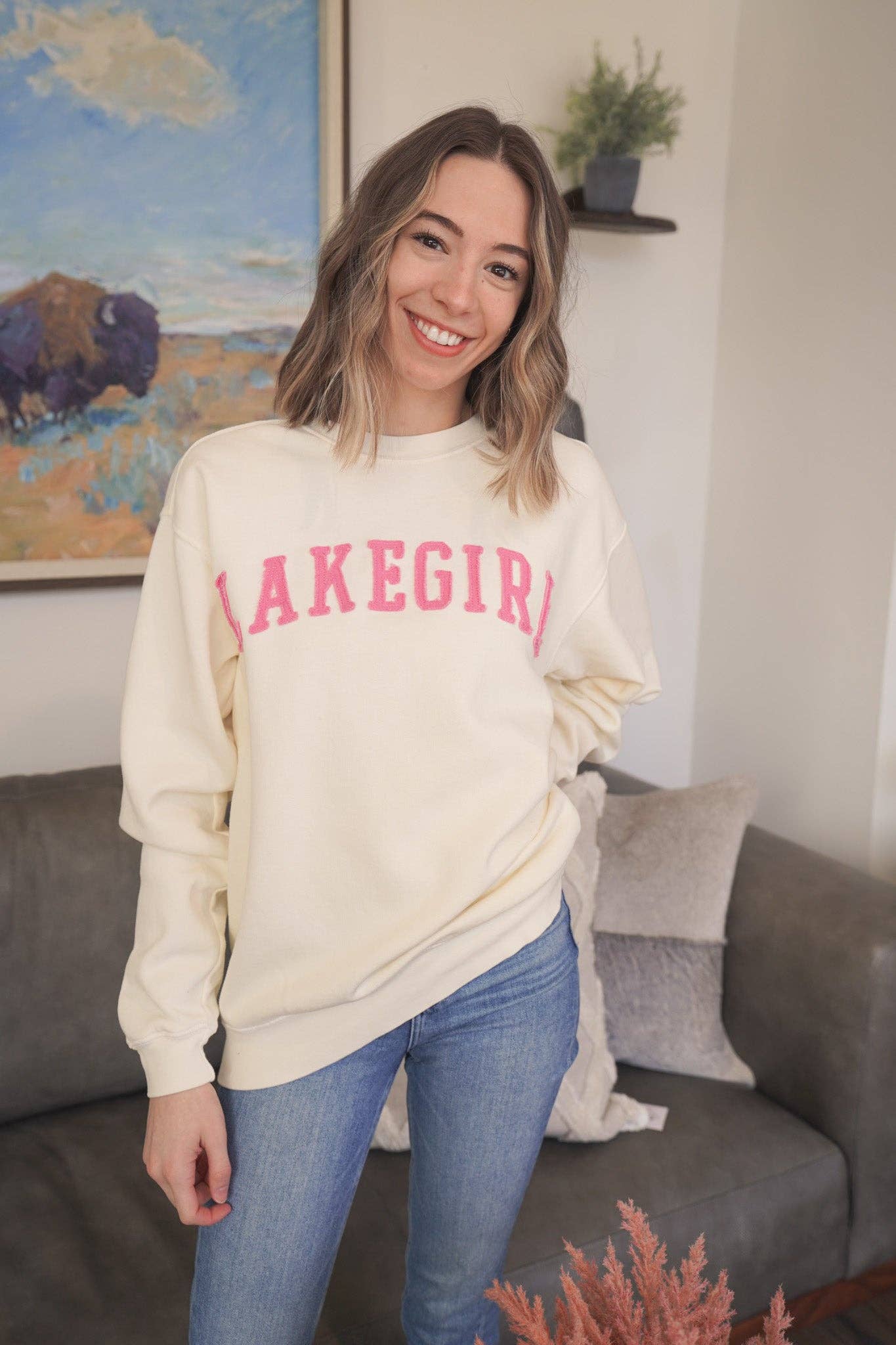 Lakegirl - Wholesale Sweatshirt - Women's - Lakegirl Fleece Crew Neck in Ivory1