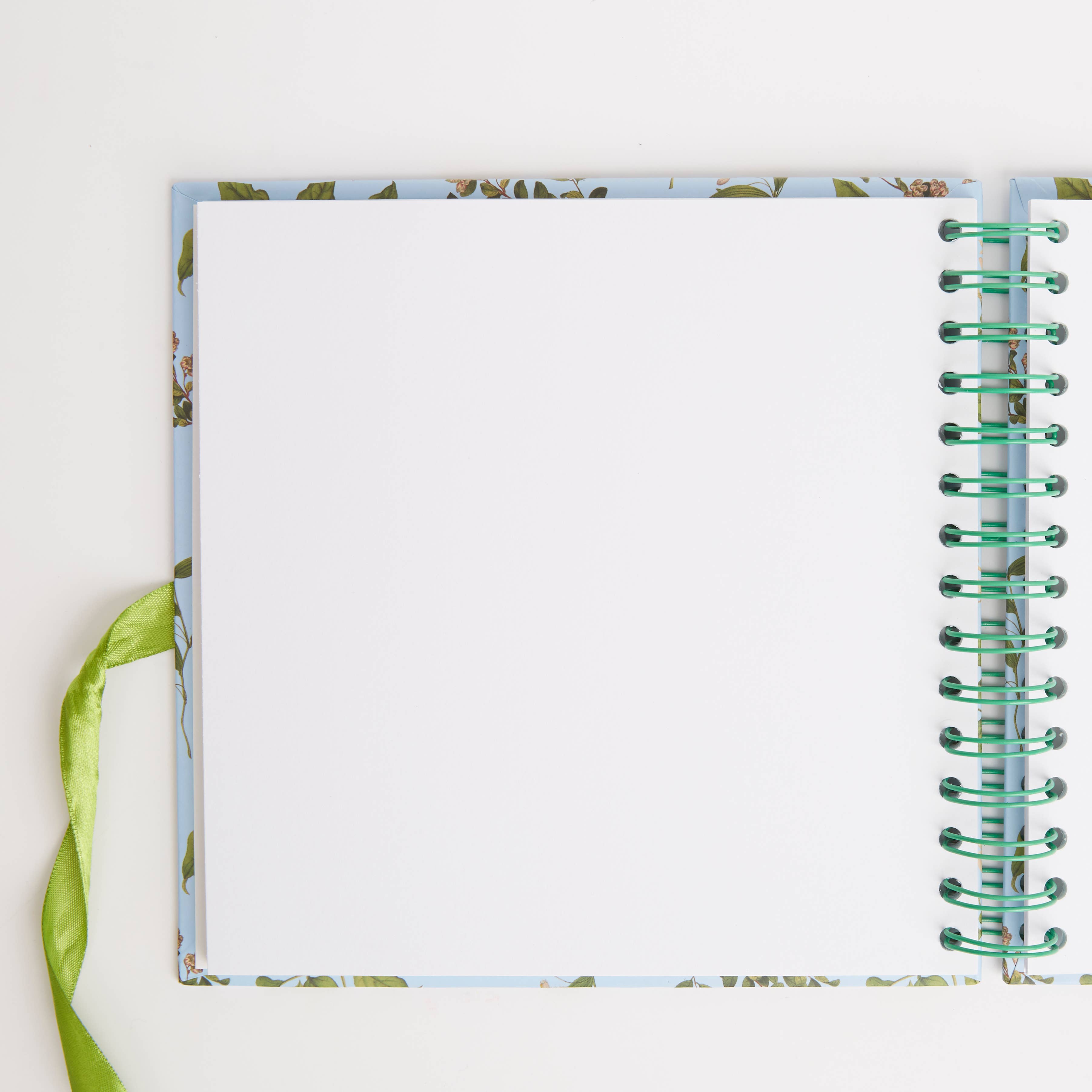 West Design Products UK – wholesale Scrapbook – RHS Wiro Bound Hardback Scrapbook, 40 Pages, 8"x 8", Edwards2