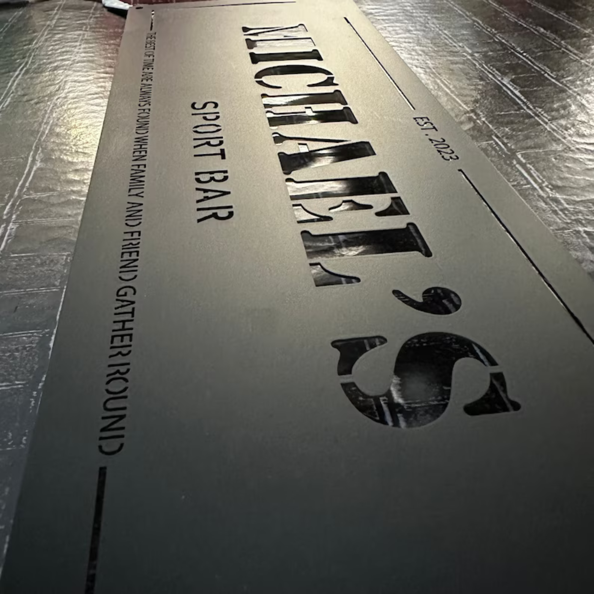 Glow Neon - Venta al por mayor Letrero de neón - Cartel de metal personalizado para barbería con luces LED4