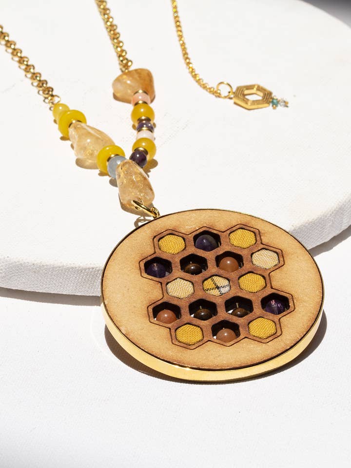 Collar Queendom para venta al por mayor de Nectar Nectar New York