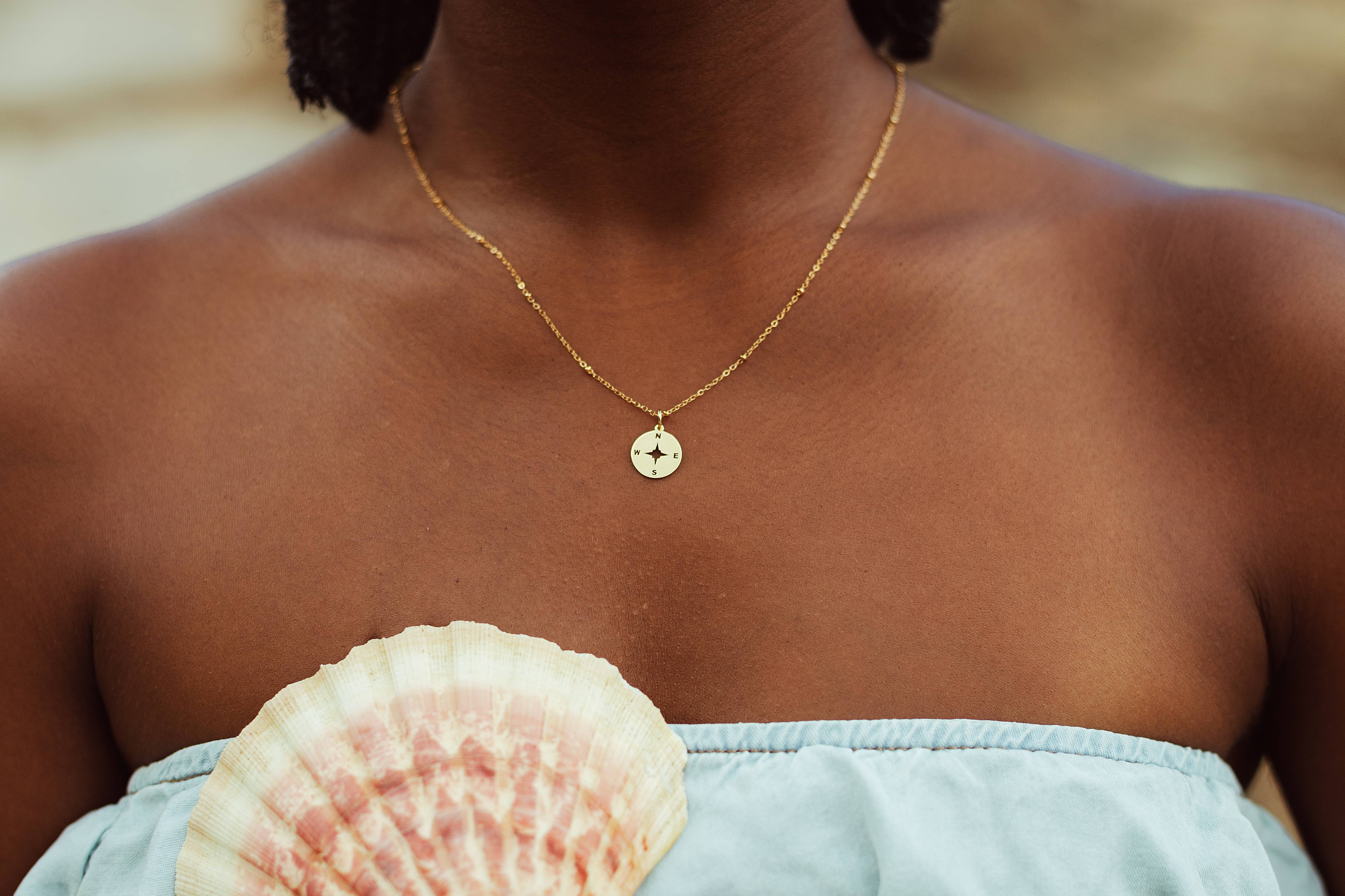 Annabelle Hardie - Vente Colliers à pendentif - Collier El Camino (or 18 carats)3