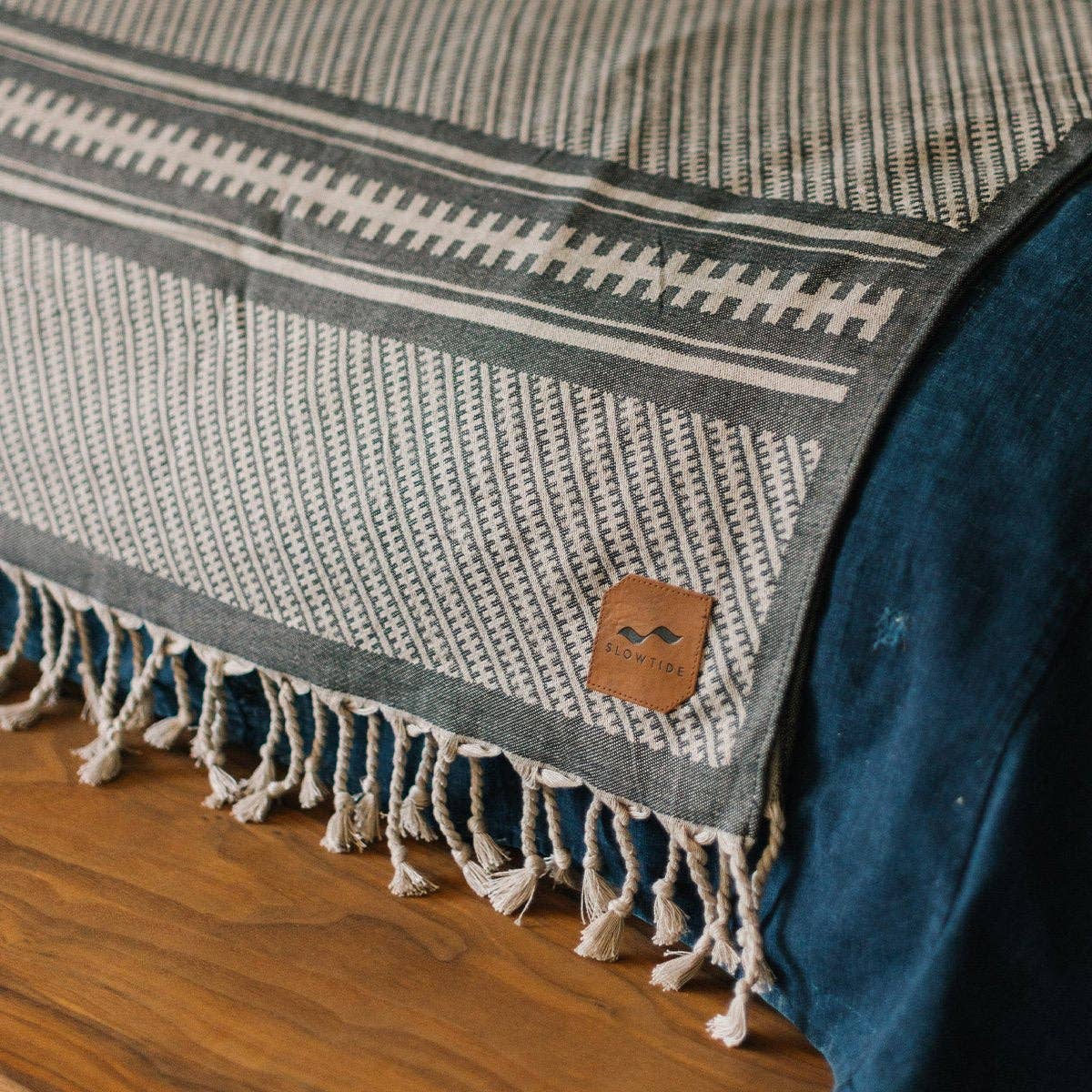 Slowtide – wholesale Throw blanket – River Cotton Turkish Throw Blanket1