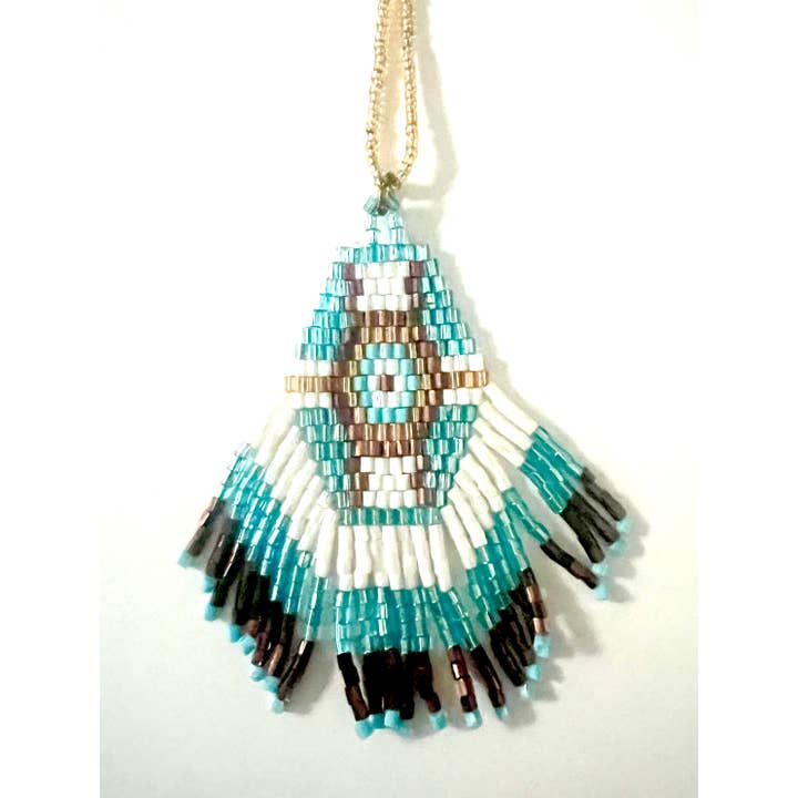 Collana con frange di perline giapponesi Caribe per la vendita all'ingrosso da parte di Erik & Mike