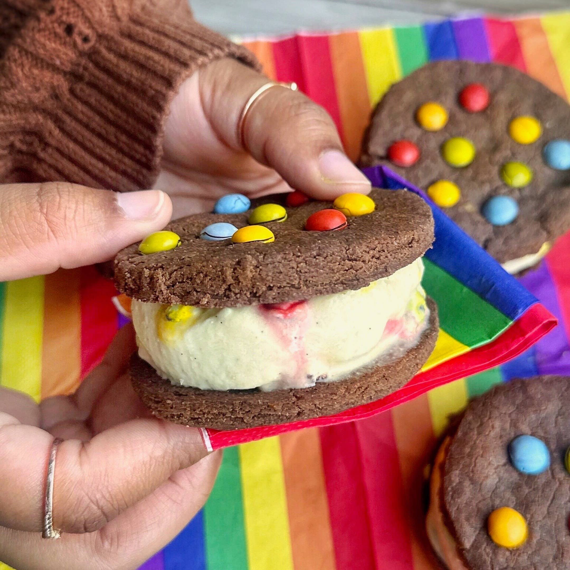 Trupo Treats – wholesale Chocolate-covered sweets – 6 Oz Earth Gems (LARGE pouch) with hang holes!2