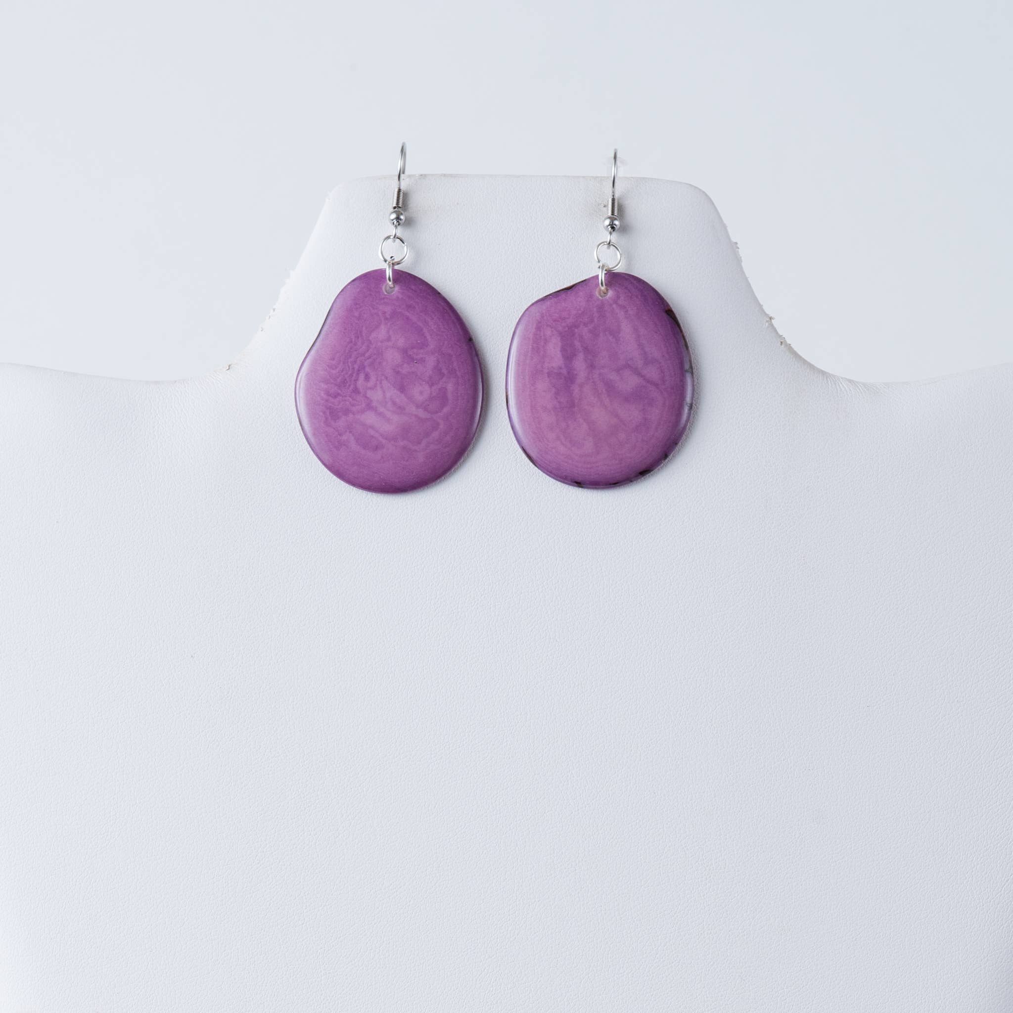 TaguArtsy - Wholesale Hangende/ronde oorbellen - Tagua Slice milieuvriendelijke oorbellen20