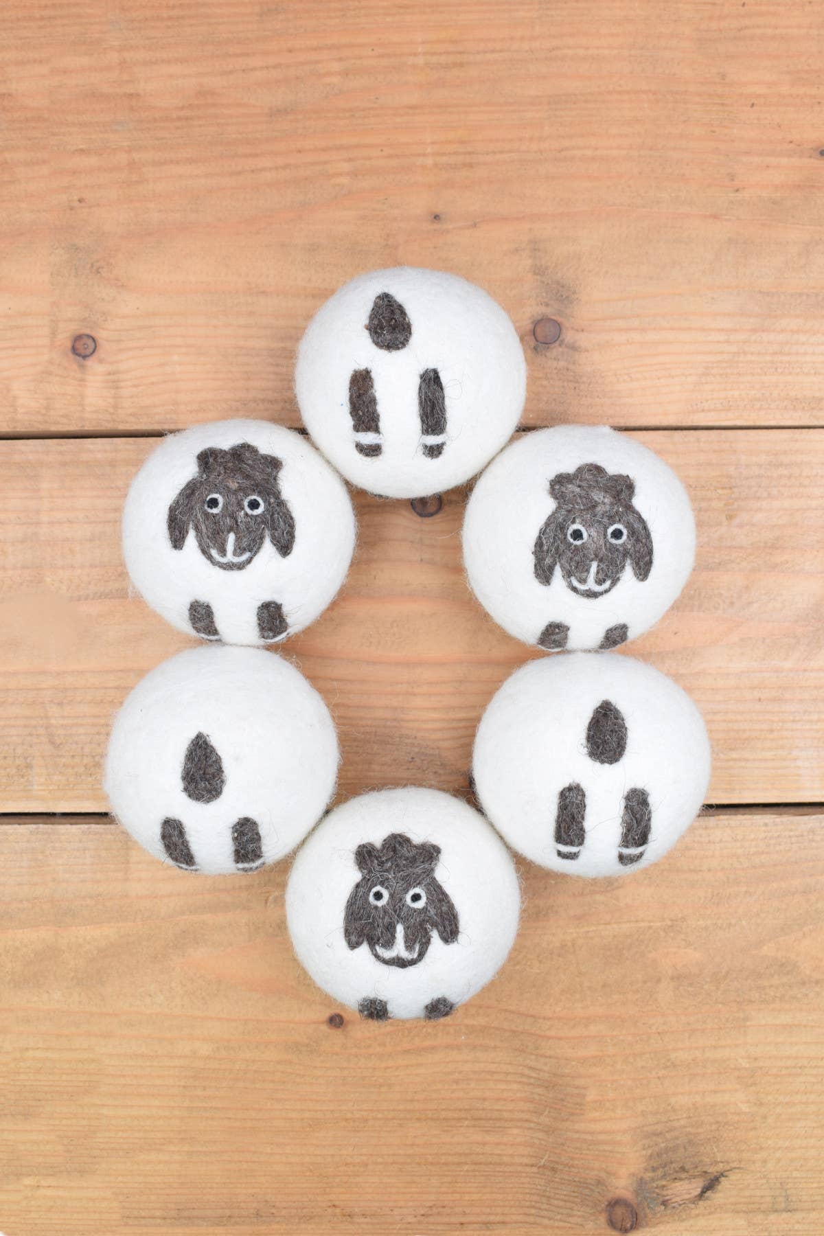One Colour Big Sheep Felted Wool Laundry Dryer Balls Set of 6 in a Bag for wholesale on Faire1
