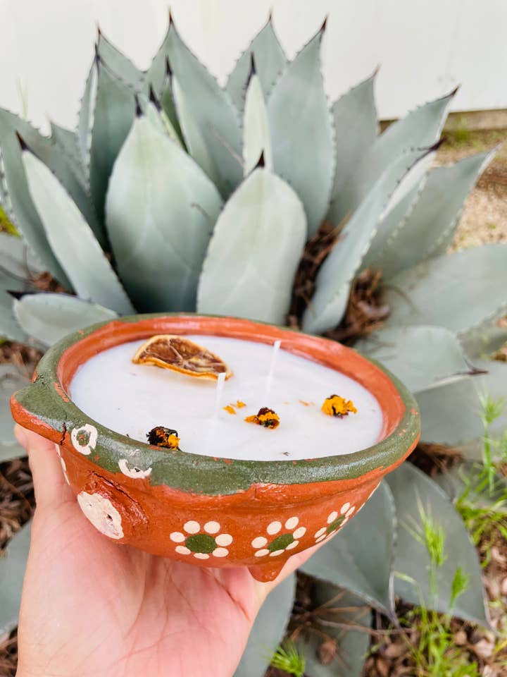 Isvaniljeträdsdoftljus | Handgjord mexikansk Puerquito Sansera | Doftljus | Sojavax för wholesale av AZUCENA