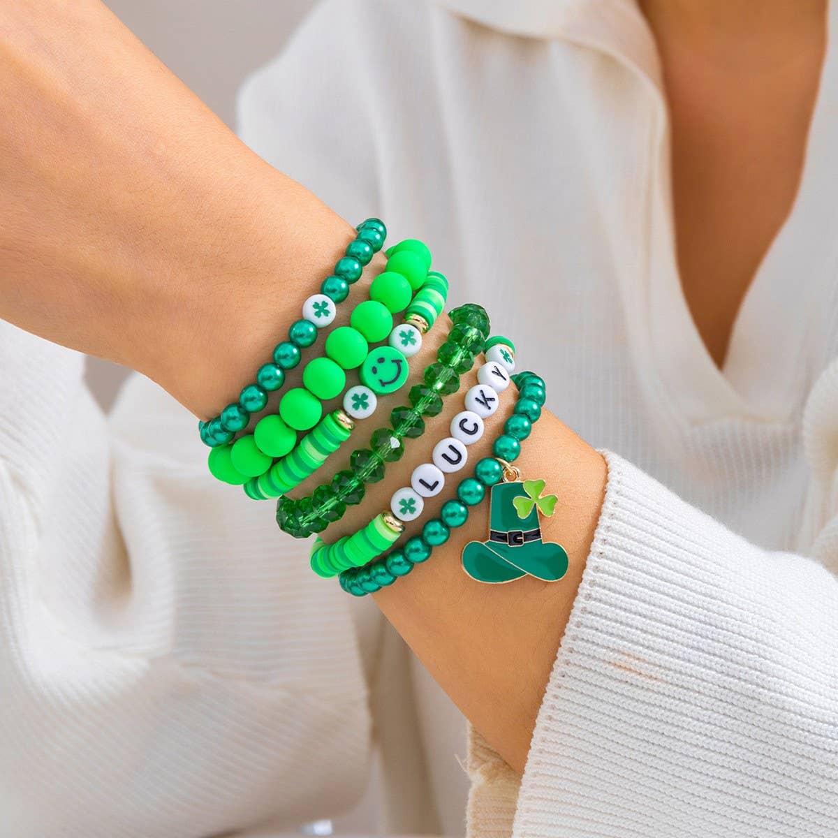 ACCITY - Wholesale Beaded Bracelet - MULTI-LEAF CLOVER LETTER SIMPLE BEADED BRACELET_CWAJE14754