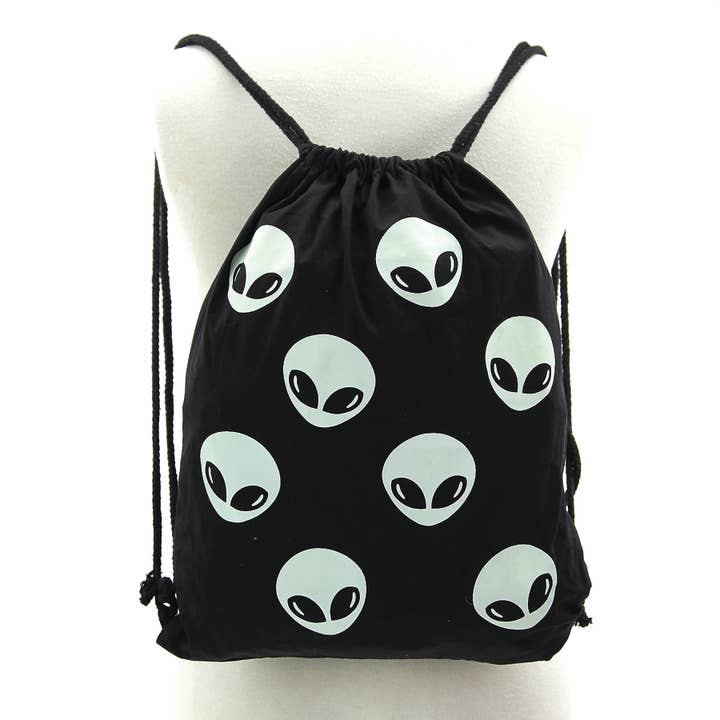COMECO INC - Wholesale Drawstring bag – Unisex - Glow in the Dark Alien Drawstring Backpack2