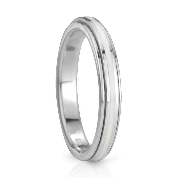 Anello da meditazione Virtue in argento Sterling smaltato bianco per la vendita all'ingrosso da parte di MeditationRings