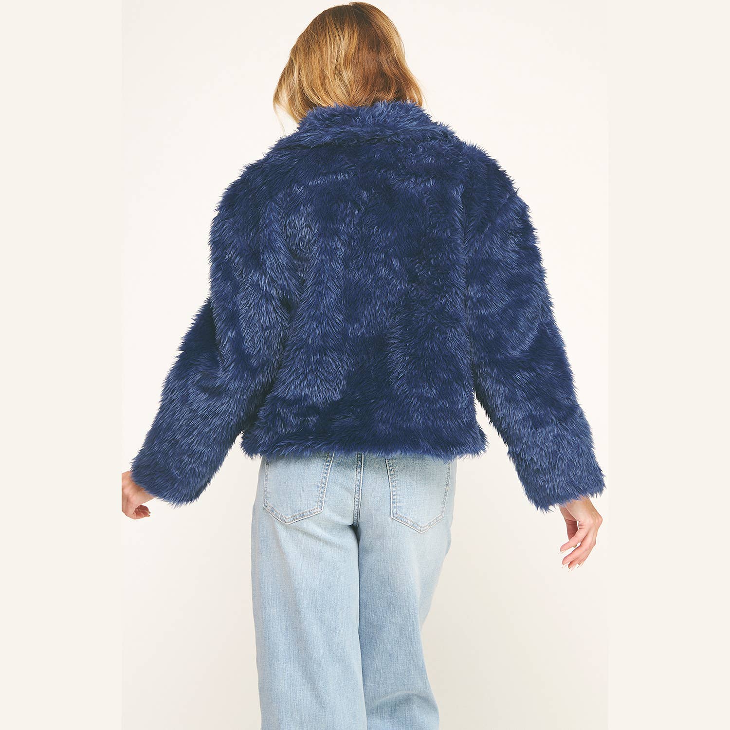 LUXE NAVY FAUX FUR CROPPED JACKET for wholesale on Faire9