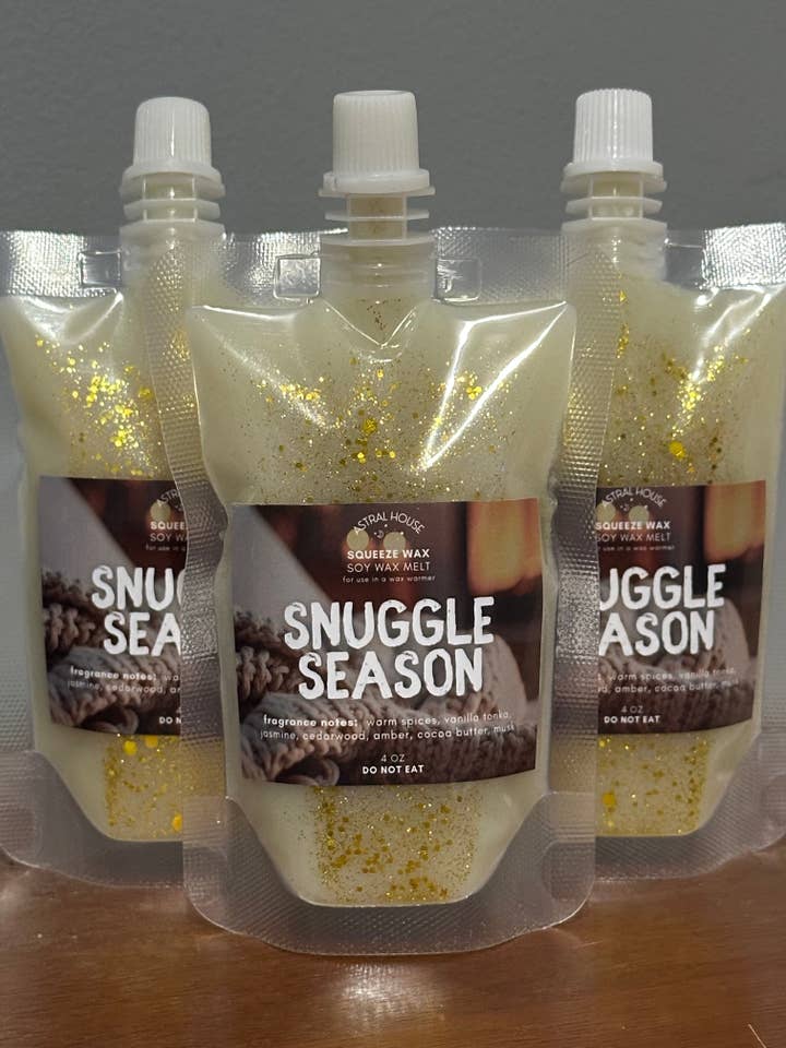 ‘Snuggle Season’ Squeeze Wax™ Squeezable Soy Wax Melt for wholesale by Astral House Aromas