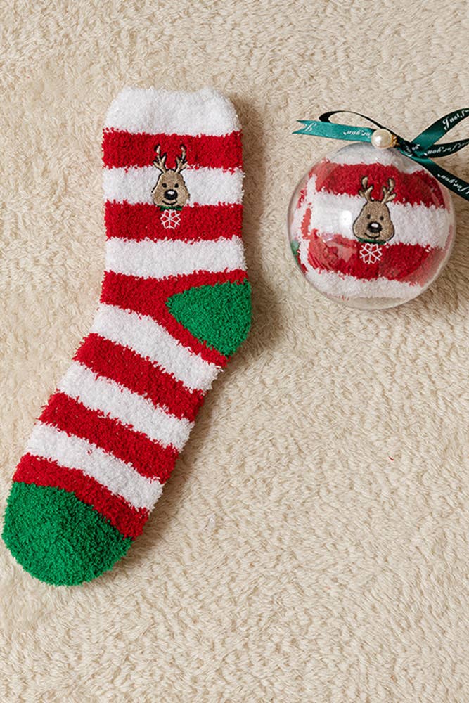 UNISHE - Wholesale Socks - Women's - Cartoon Christmas Fleece Socks MOQ 5Pairs ZZKF30315