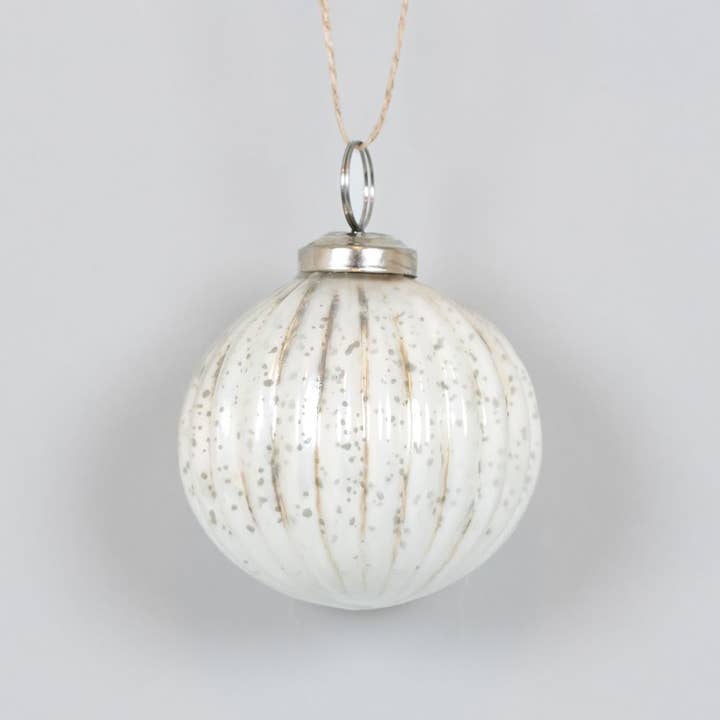 Adams & Co. - Wholesale Ornament Set - 71334 - 3x3 wh glass ornaments s/3 Christmas Decor SUNDARA